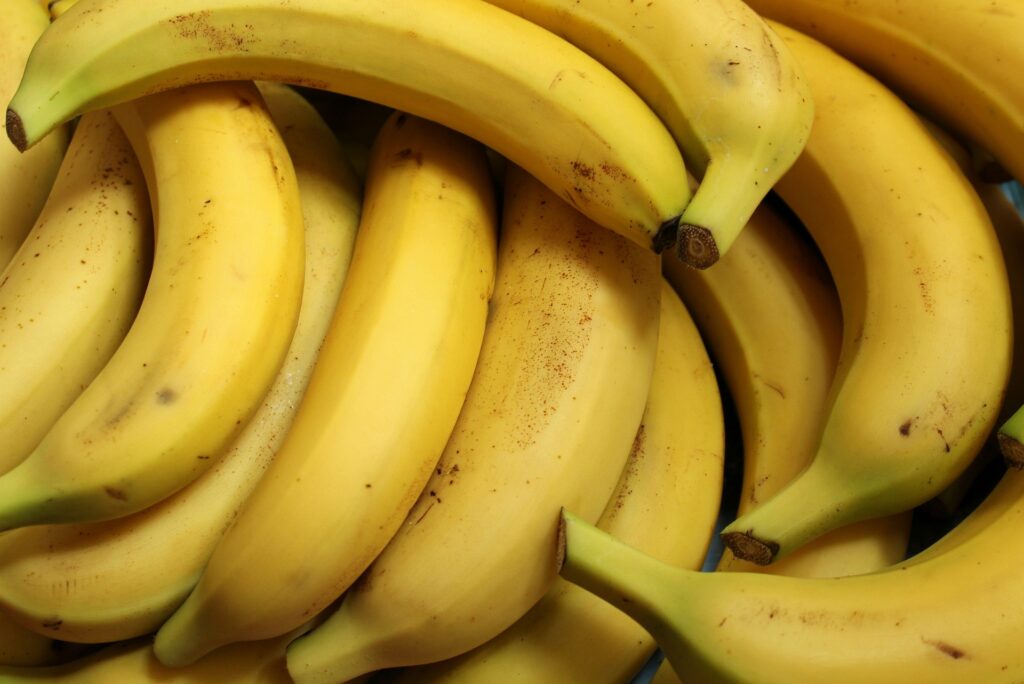 Banana helps to lose belly fat.