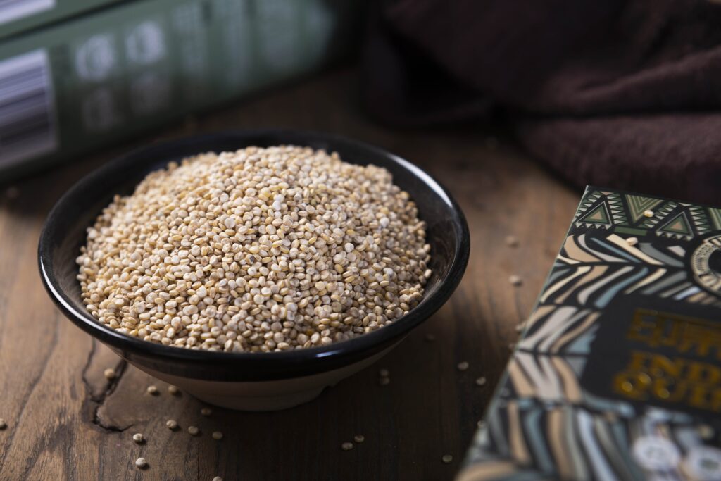Quinoa is a grain that helps to lose belly fat